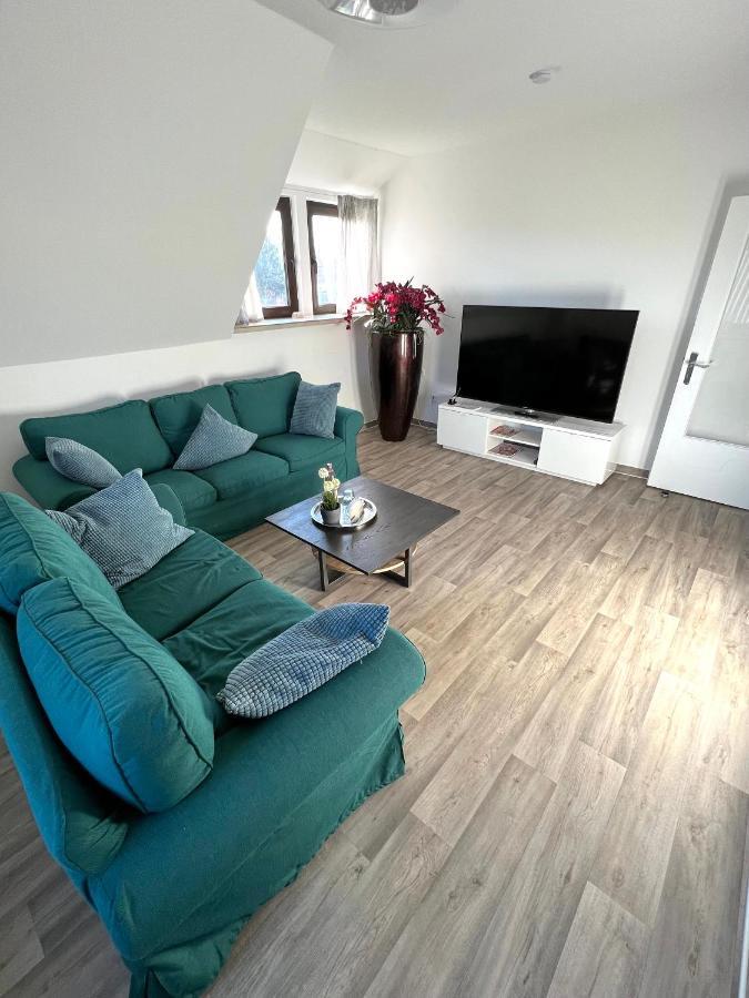 Ferien-Whg Stuenkel Nahe Steinhuder Meer Mit Garten Und Balkon ภายนอก รูปภาพ