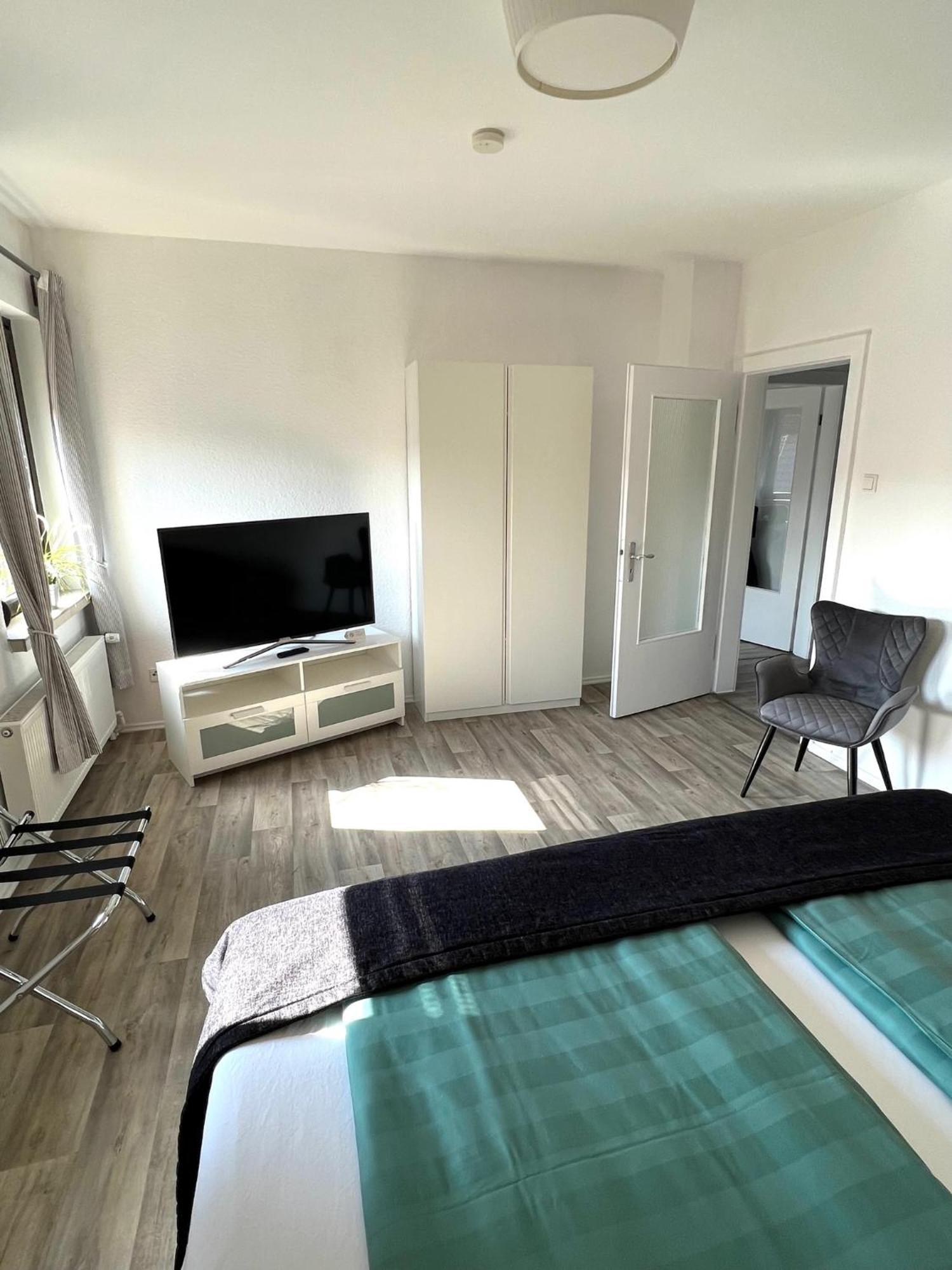 Ferien-Whg Stuenkel Nahe Steinhuder Meer Mit Garten Und Balkon ภายนอก รูปภาพ
